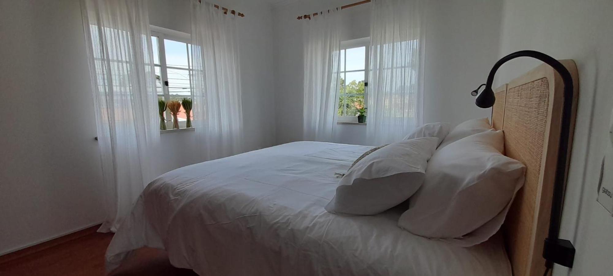 Holiday home Nini's House - Aroeira, Charneca Da Caparica *